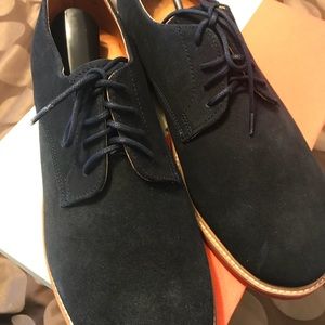 Navy Blue men’s casual shoes. 10.5.